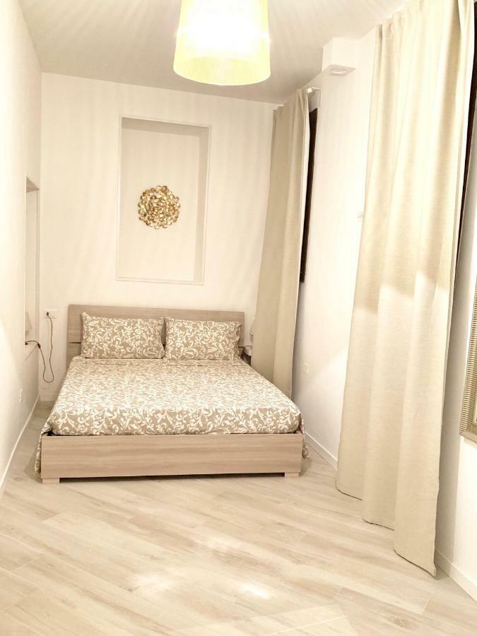 Indipendenza Luxury Apartments Bolonia Exterior foto