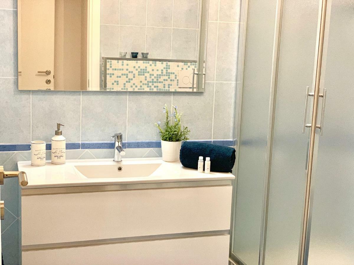 Indipendenza Luxury Apartments Bolonia Exterior foto