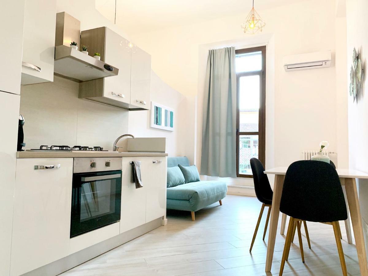 Indipendenza Luxury Apartments Bolonia Exterior foto