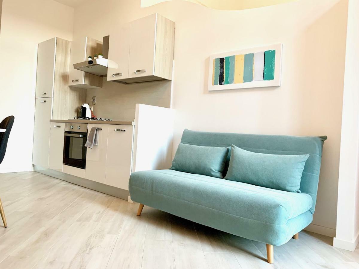 Indipendenza Luxury Apartments Bolonia Exterior foto