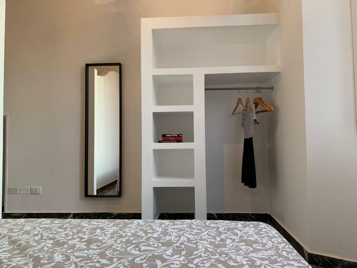 Indipendenza Luxury Apartments Bolonia Exterior foto